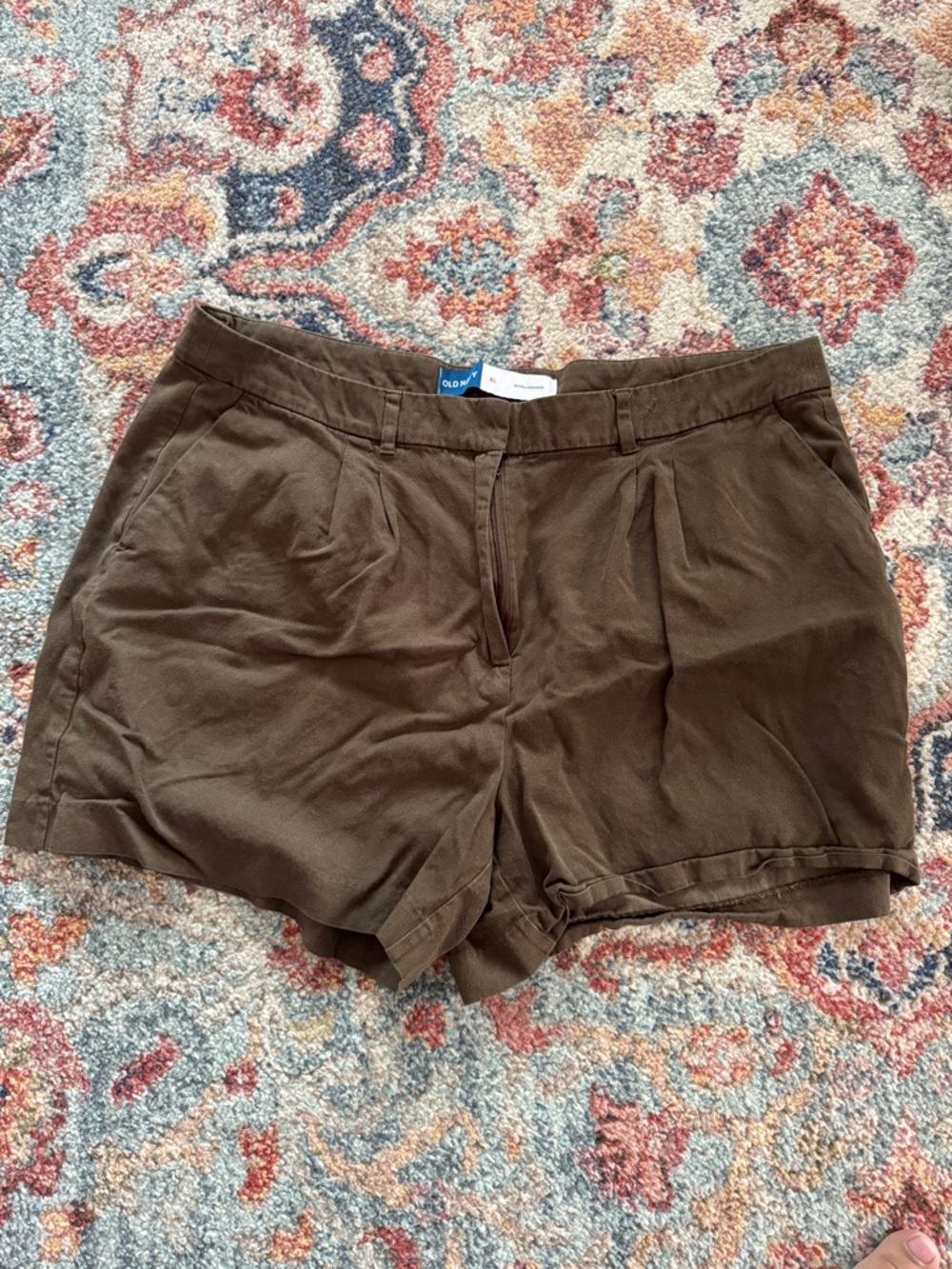 Old Navy Dark Olive Relaxed Women's Shorts